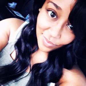 Meet your Posher, Courtney